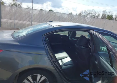 2010 Honda Accord 2.4 Ex-L from USA, damaged, VIN 1HGCP2F85AA058880